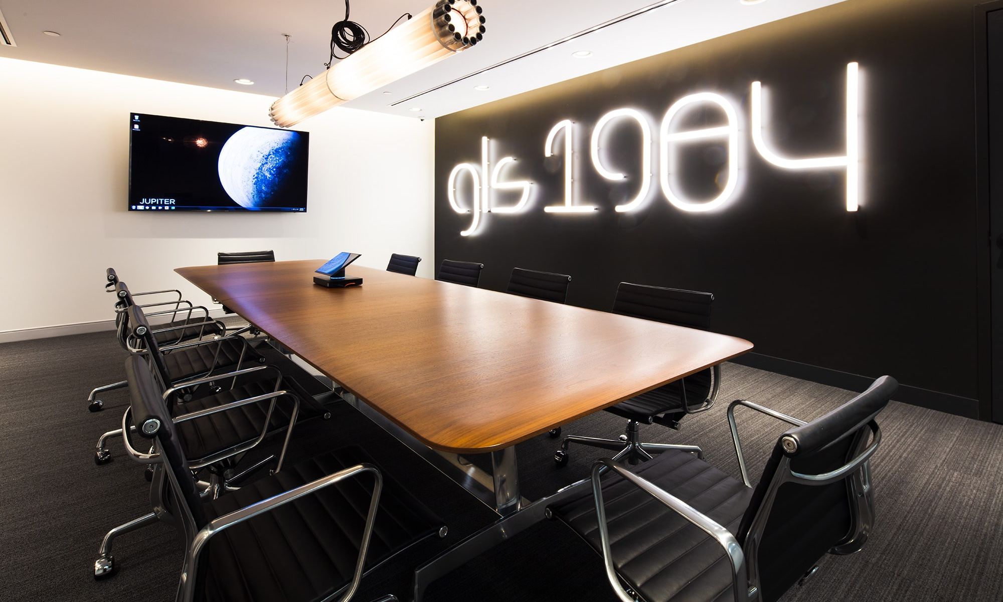 G.L. Smith Office Suite 800 Toronto